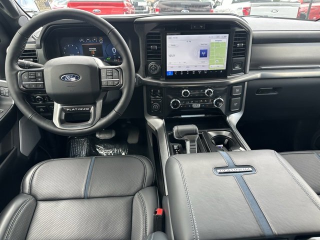 New 2025 Ford F150 Platinum w/ Equipment Group 702A High image 4