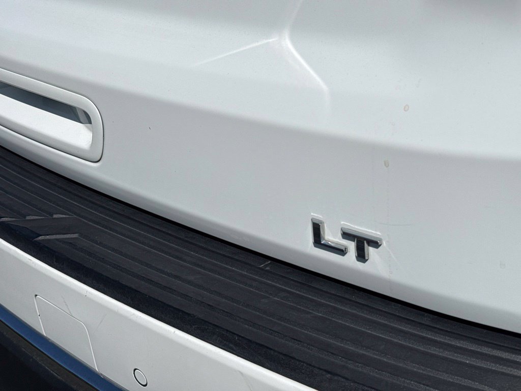 Used 2024 Chevrolet Suburban LT AWD/4WD image 20