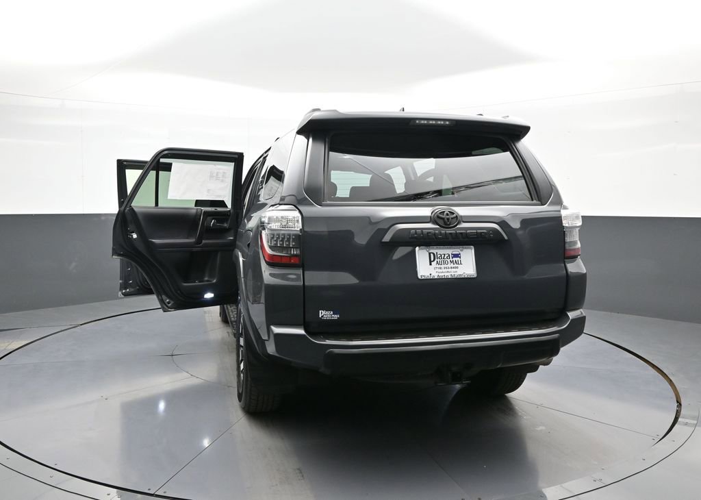 Certified 2024 Toyota 4Runner TRD Off-Road Premium w/ Off Road Premium Plus Package AWD/4WD image 47