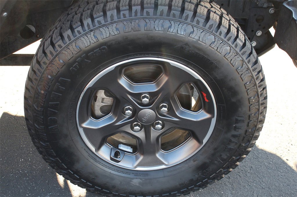 Used 2022 Jeep Gladiator Rubicon w/ LED Lighting Group image 29