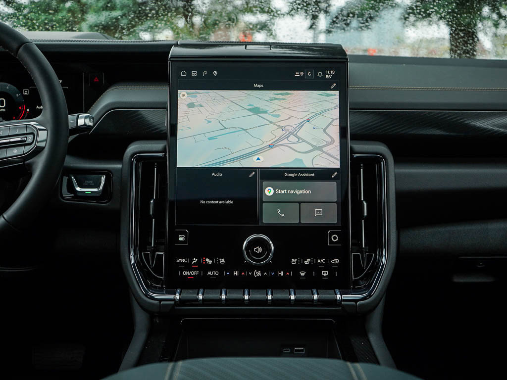 New 2026 GMC Yukon XL AT4 w/ AT4 Premium Package image 18