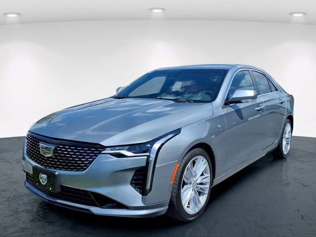 Used 2025 Cadillac CT4 Premium Luxury RWD image 3