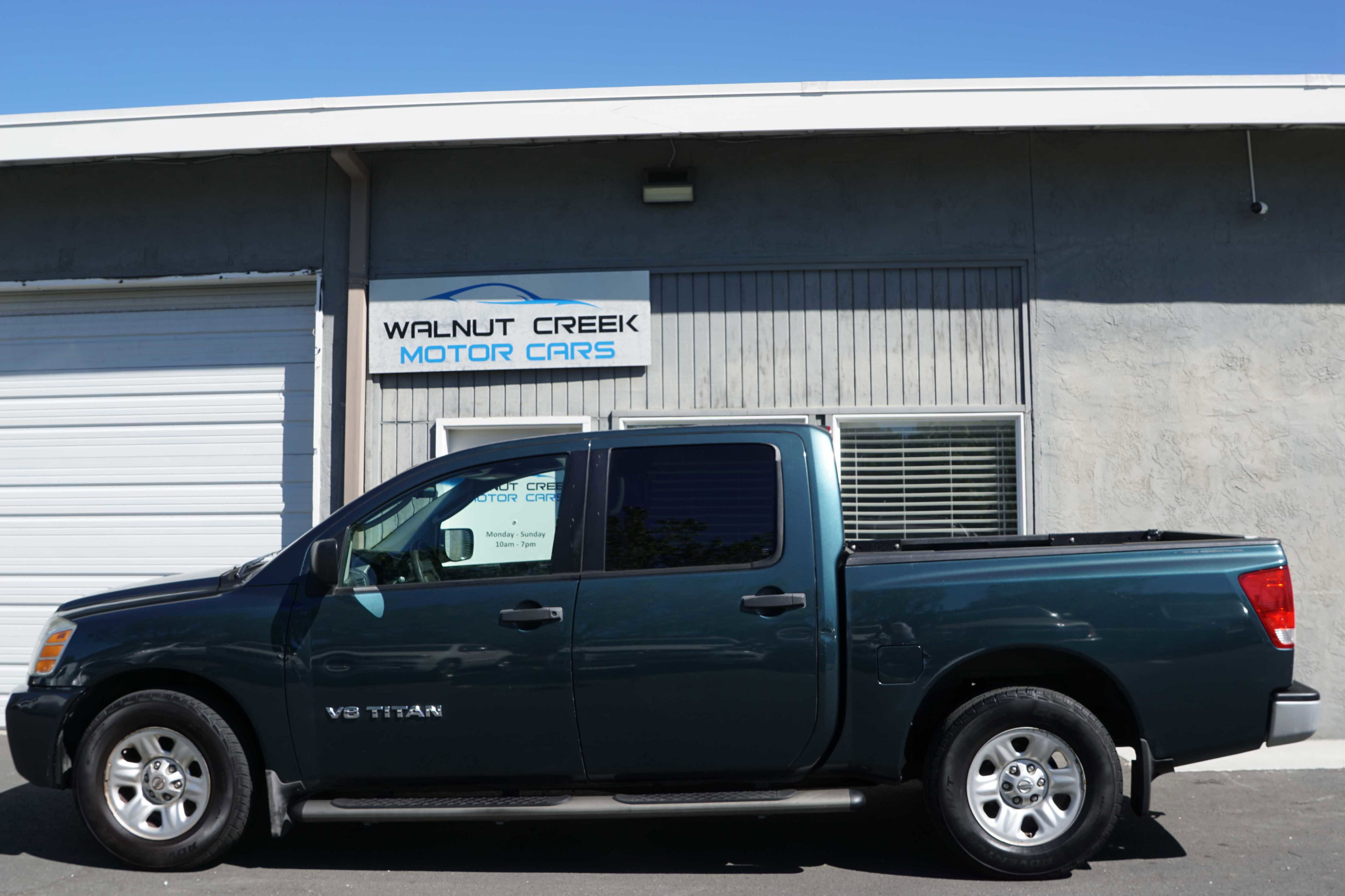 Used 2005 Nissan Titan XE image 19