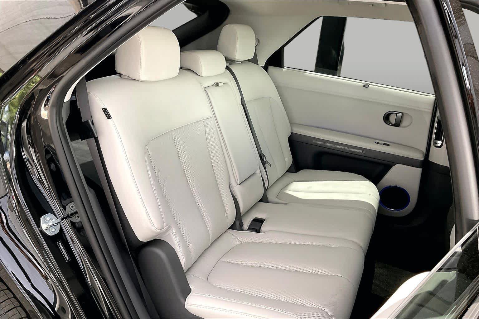 Certified 2025 Hyundai Ioniq 5 Limited AWD/4WD image 19