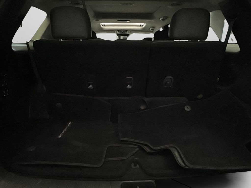 Used 2021 Hyundai Palisade Limited w/ Winter Package image 21