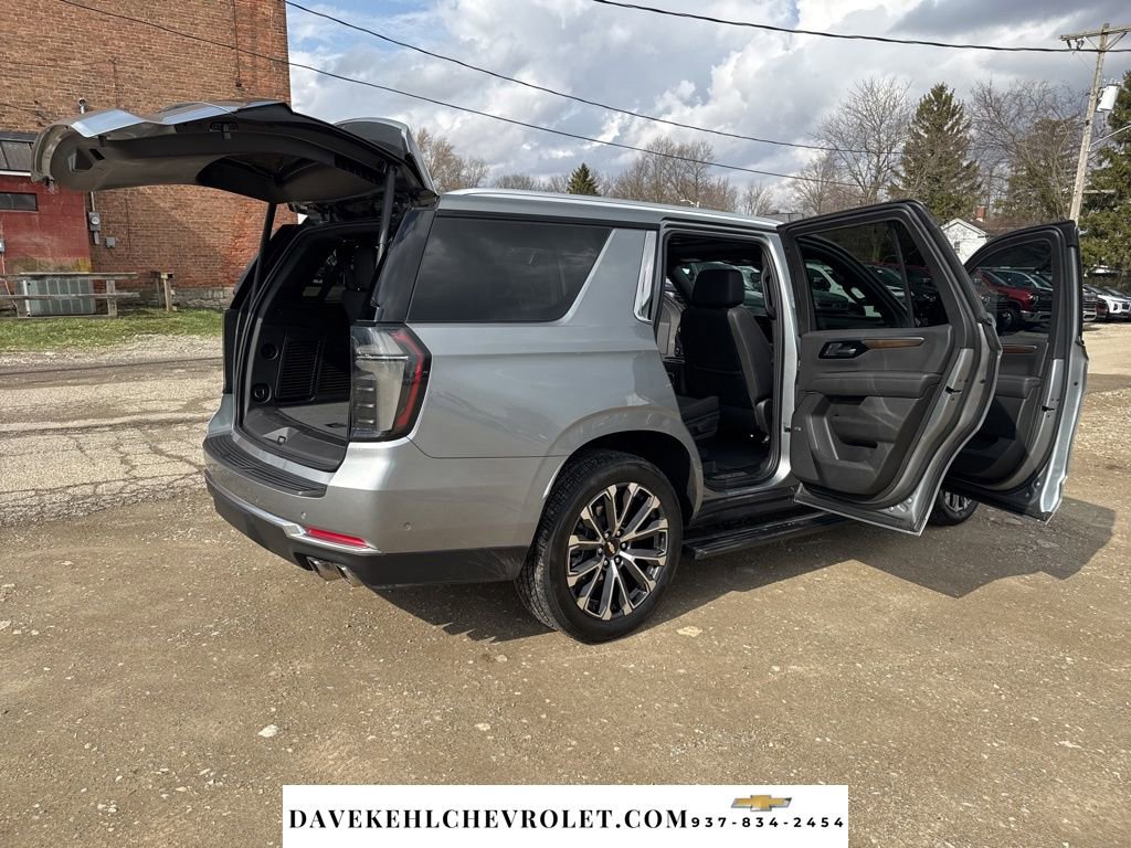 Used 2025 Chevrolet Tahoe High Country image 34