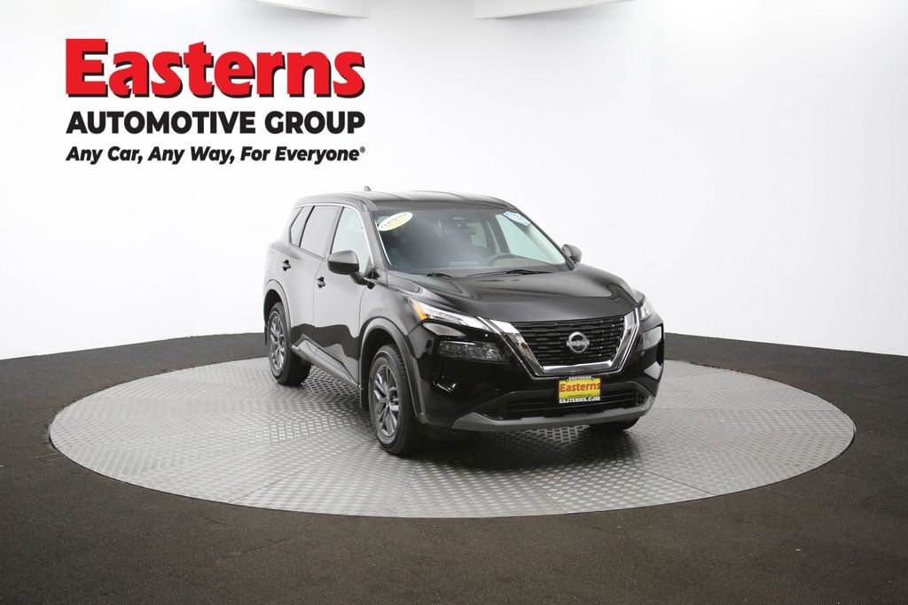 Used 2022 Nissan Rogue S image 47