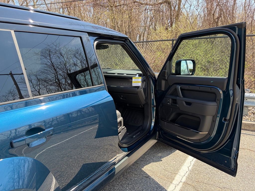 New 2026 Land Rover Defender 110 image 14