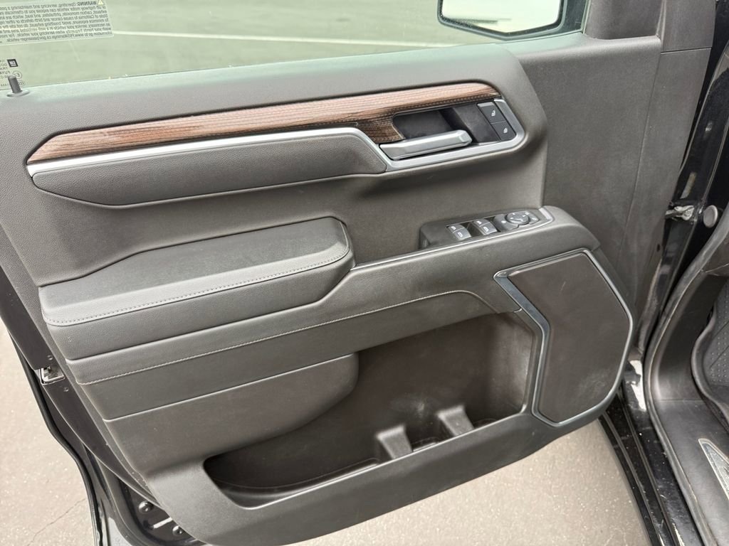 Certified 2025 Chevrolet Silverado 1500 LT image 11