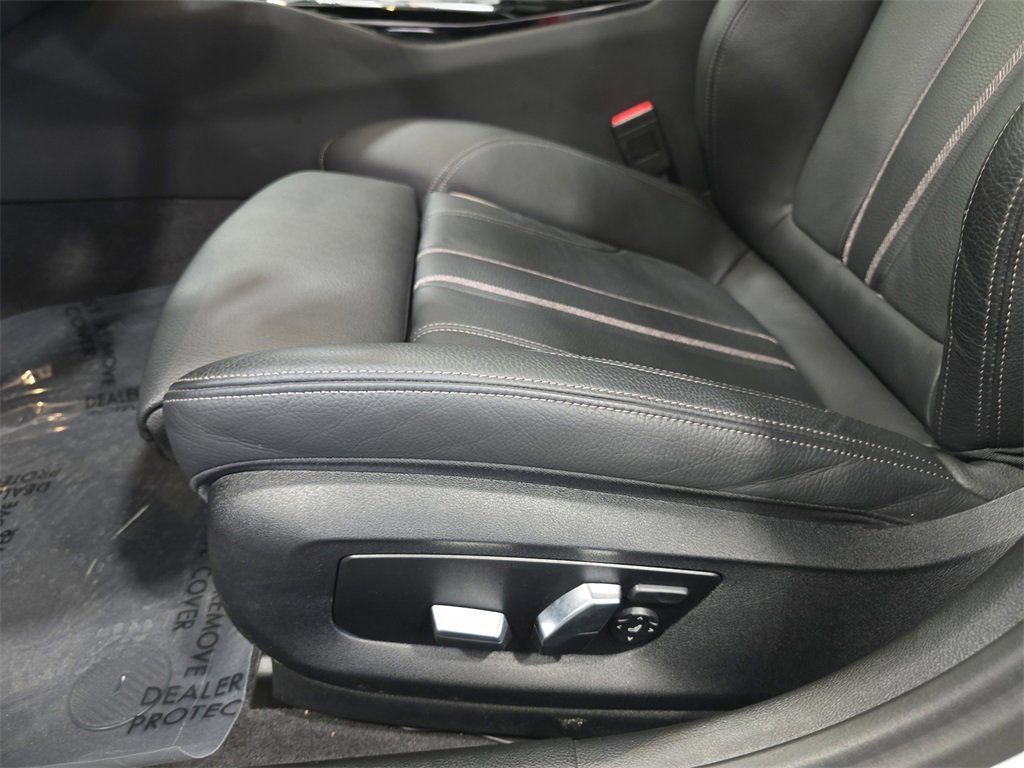 Certified 2023 BMW 530e w/ Premium Package image 24