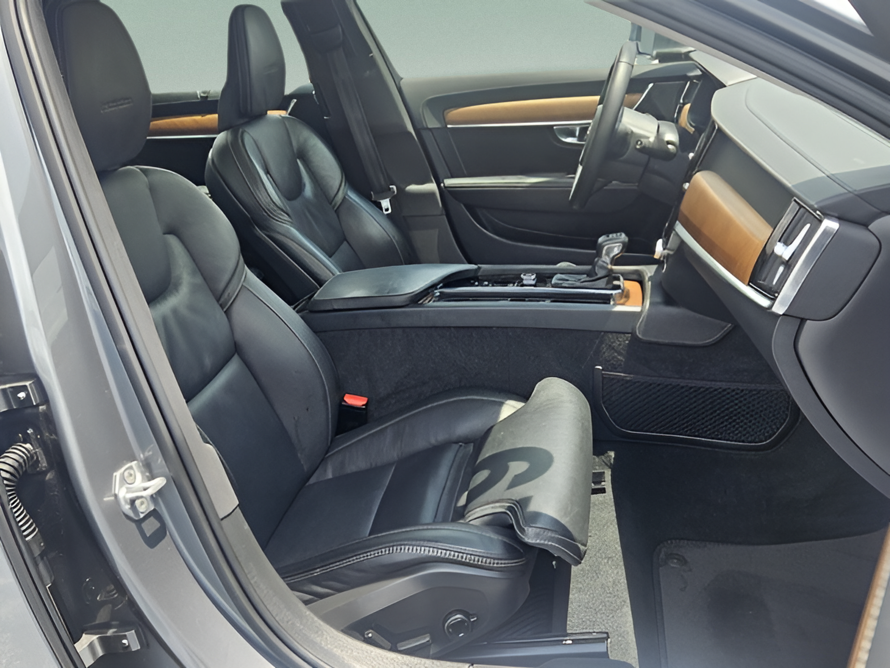 Used 2019 Volvo V90 T5 Inscription FWD image 16