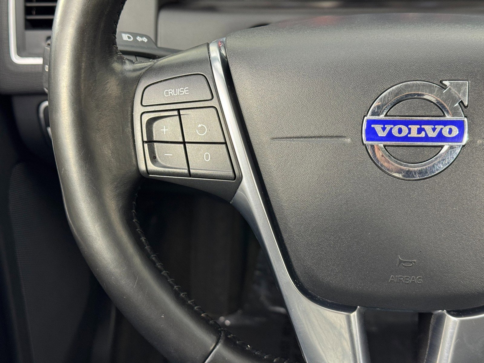Used 2017 Volvo XC60 T5 Dynamic w/ Preferred Option Package image 20