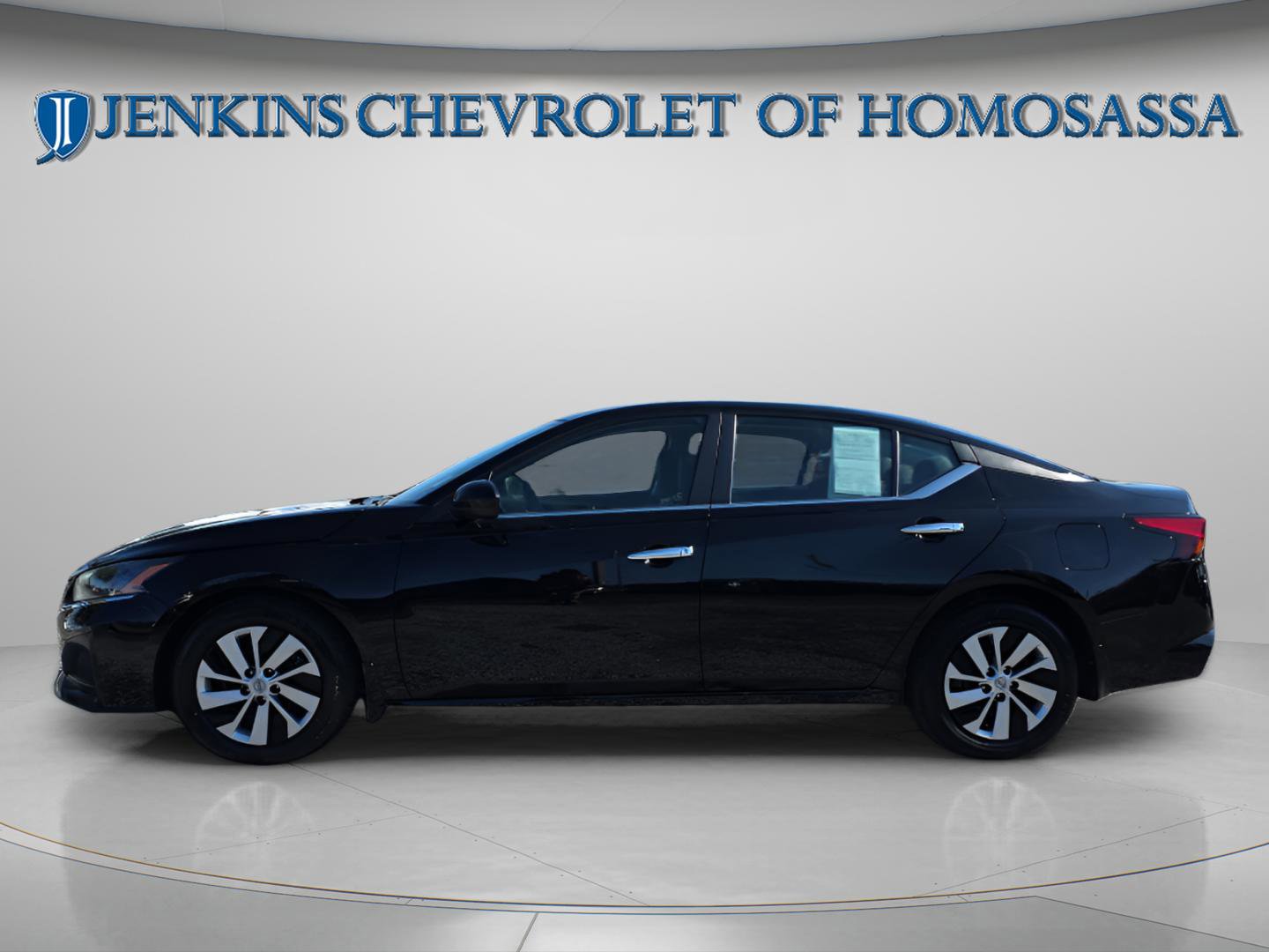 Used 2023 Nissan Altima 2.5 S image 3