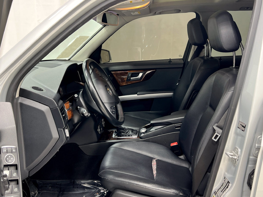Used 2012 Mercedes-Benz GLK 350 4MATIC image 13