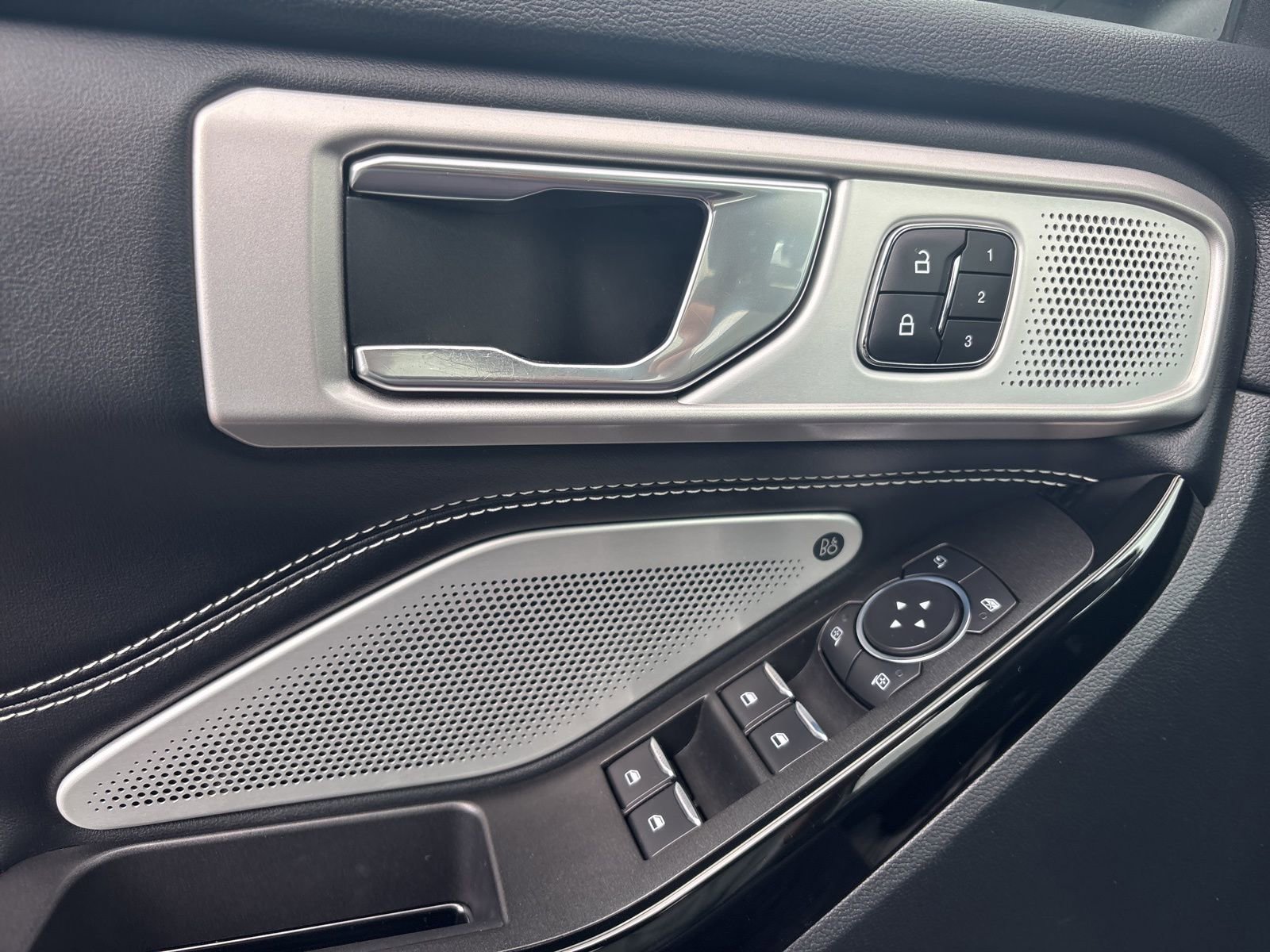 Certified 2022 Ford Explorer ST w/ Equipment Group 401A image 27