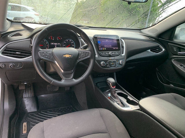 Used 2021 Chevrolet Malibu RS FWD image 20