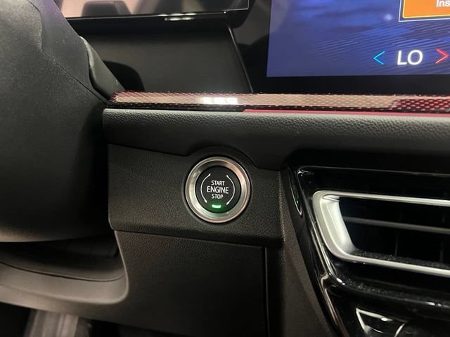 New 2026 Chevrolet Traverse RS AWD/4WD image 13
