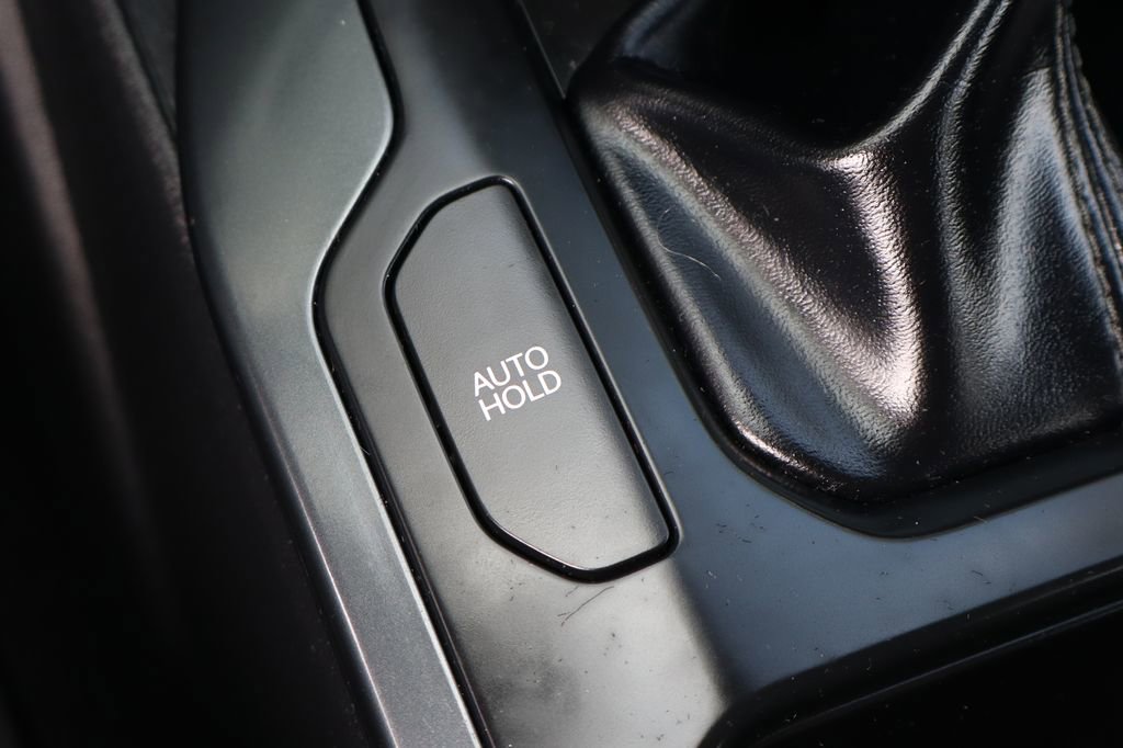 Used 2025 Kia K4 FWD image 35