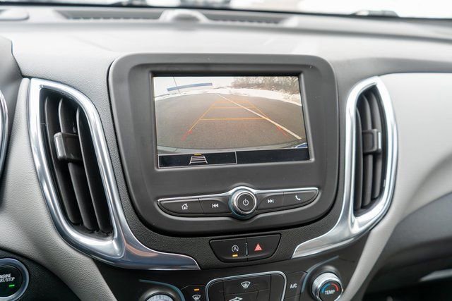 Used 2022 Chevrolet Equinox LS w/ LS Convenience Package AWD/4WD image 27