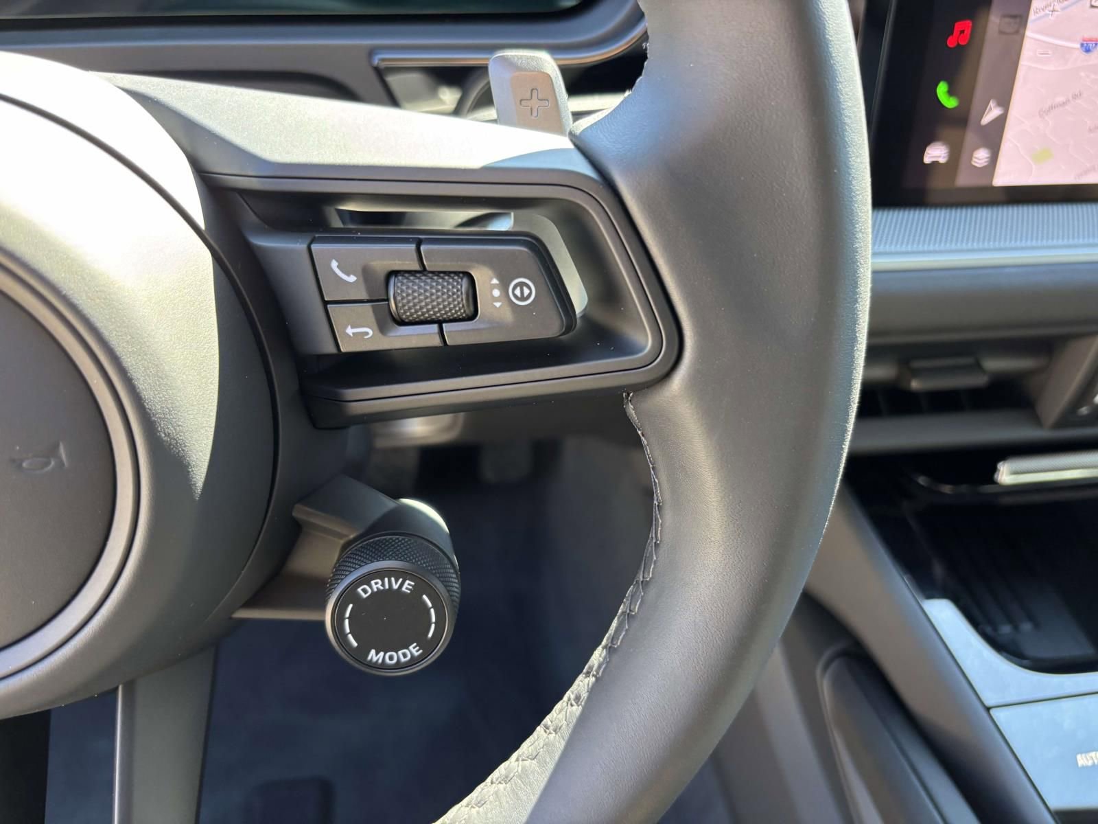 New 2026 Porsche Cayenne image 26