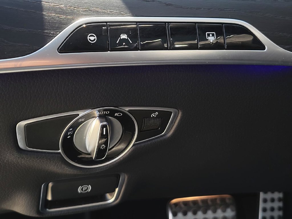 Used 2020 Mercedes-Benz S 450 Sedan image 24