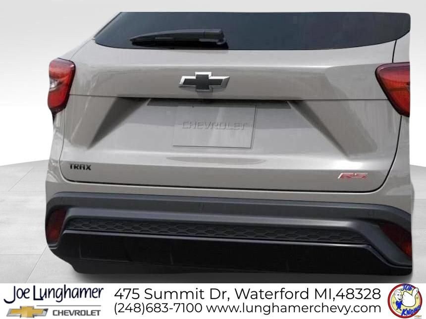 New 2026 Chevrolet Trax RS w/ Driver Confidence Package FWD image 14