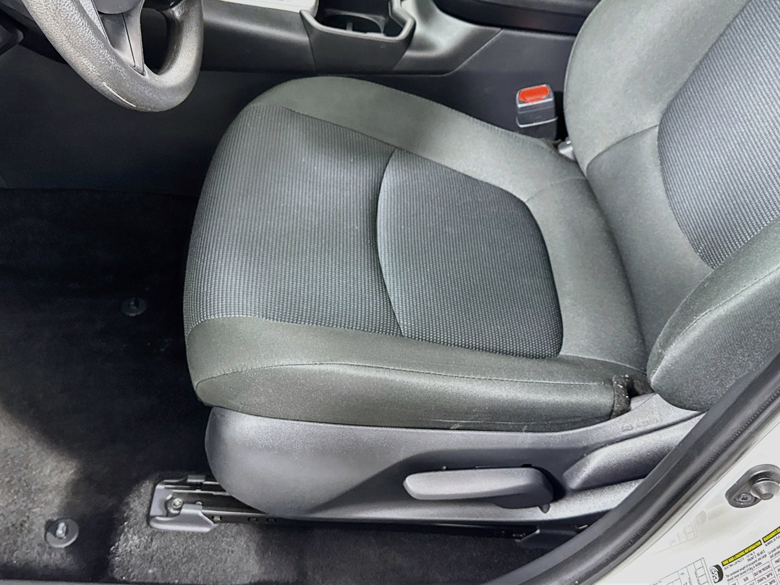 Certified 2025 Toyota RAV4 LE AWD/4WD image 17