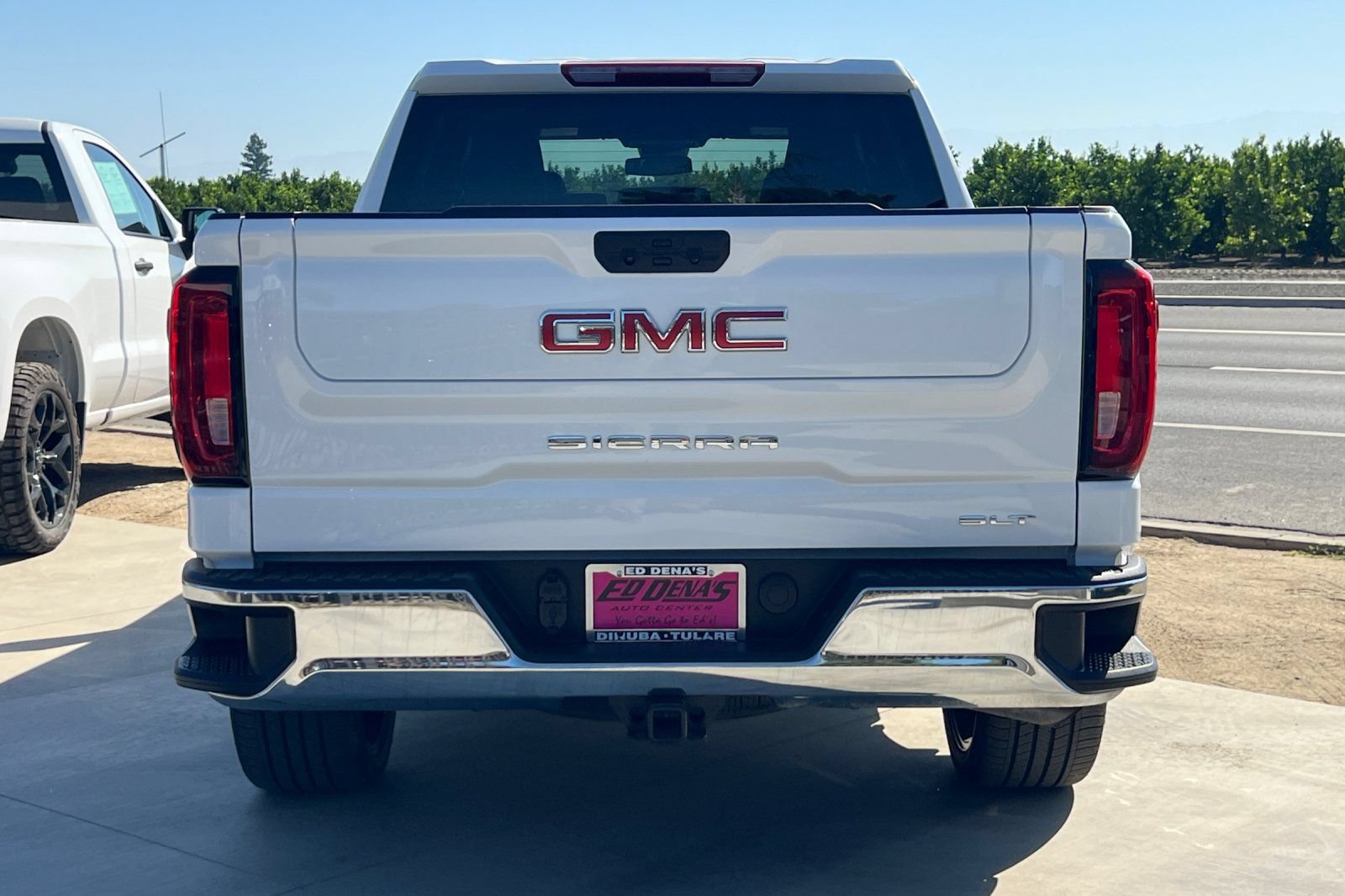 Used 2026 GMC Sierra 1500 SLT RWD image 6