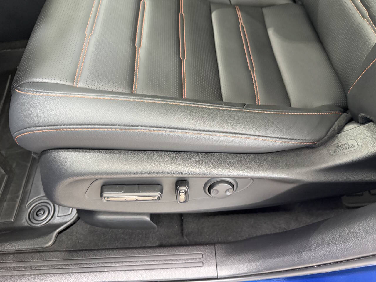 Used 2025 Honda CR-V Sport-L image 11