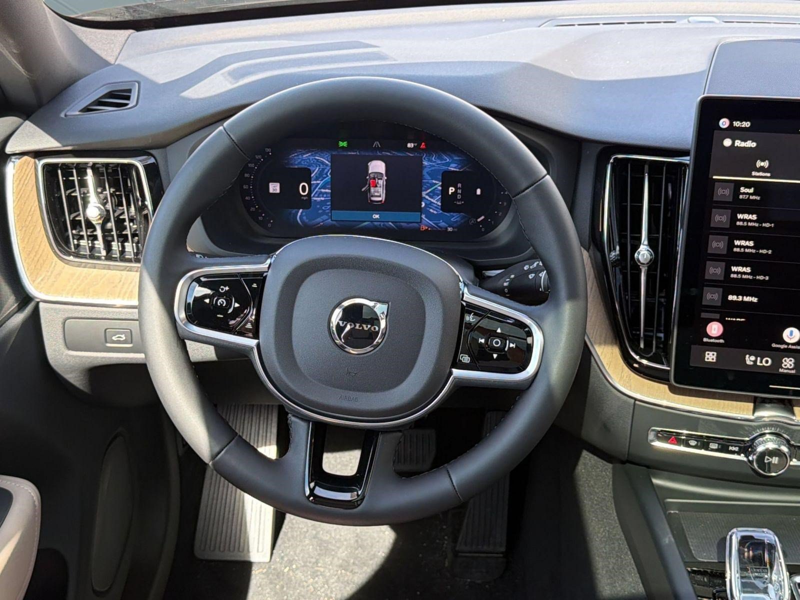 New 2026 Volvo XC60 B5 Core w/ Climate Package AWD/4WD image 11