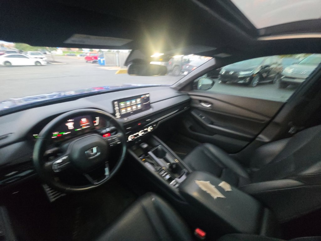 Used 2024 Honda Accord Sport image 25