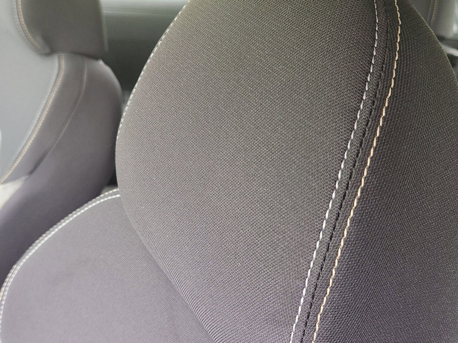 New 2026 Nissan Kicks SV image 14