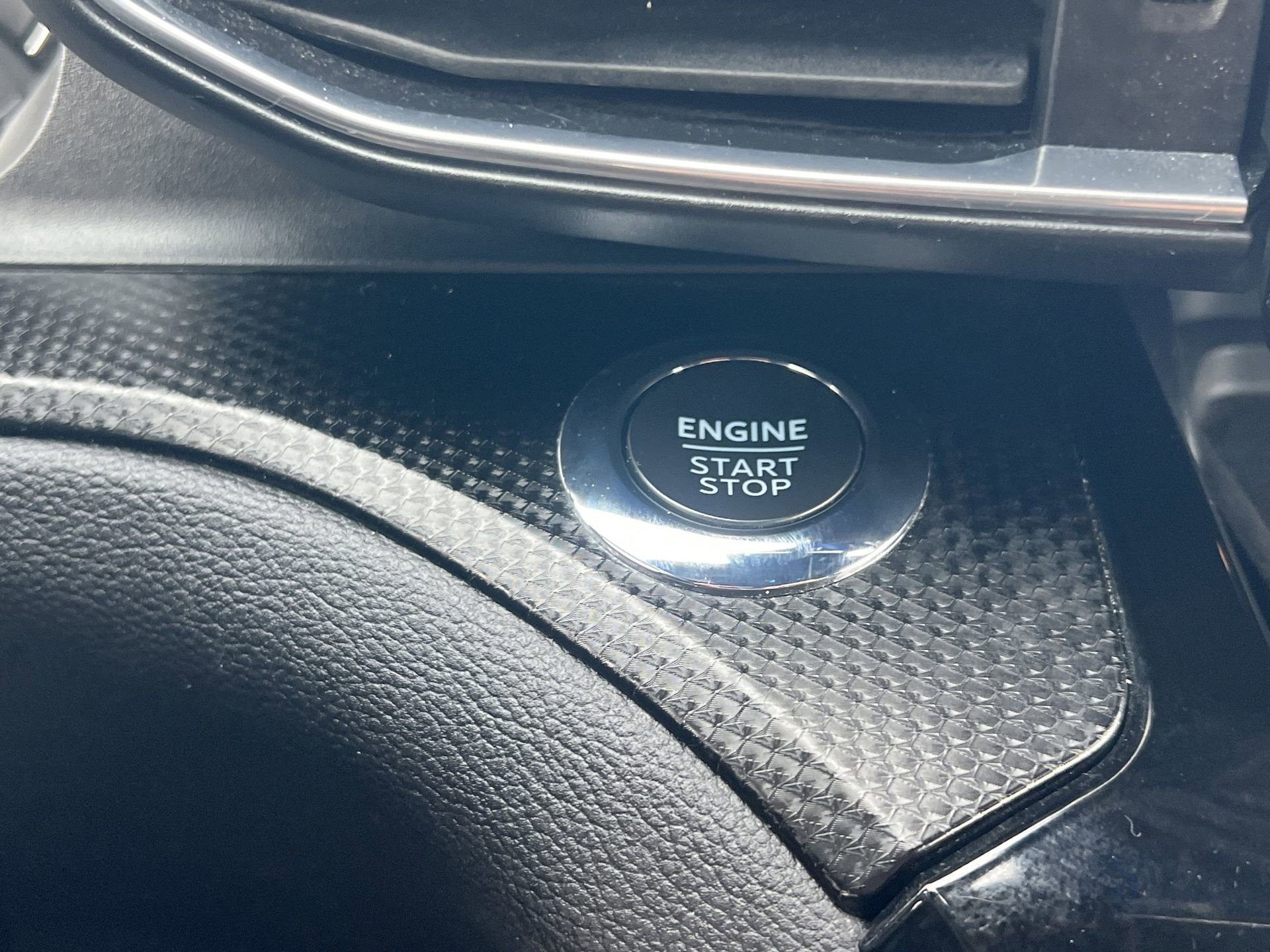 Certified 2023 Ford Explorer ST-Line w/ Class IV Trailer Tow Package image 8