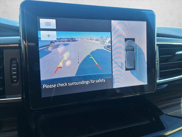 Used 2023 Ford Explorer Limited w/ Equipment Group 301A image 13