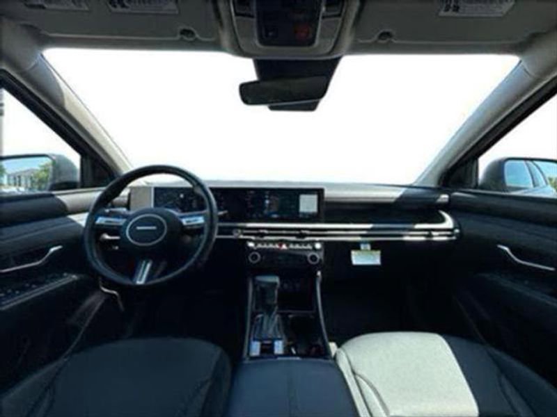 New 2025 Hyundai Tucson SEL image 22