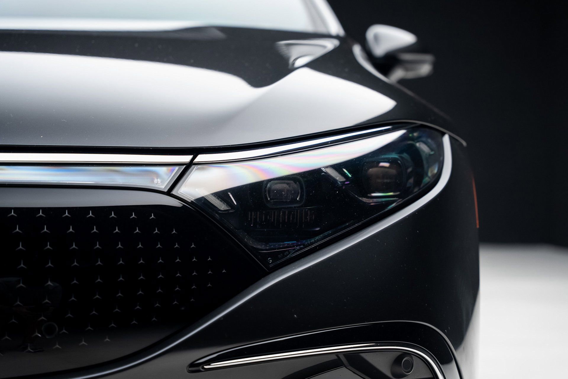 Used 2023 Mercedes-Benz EQS 580 4MATIC Sedan image 9