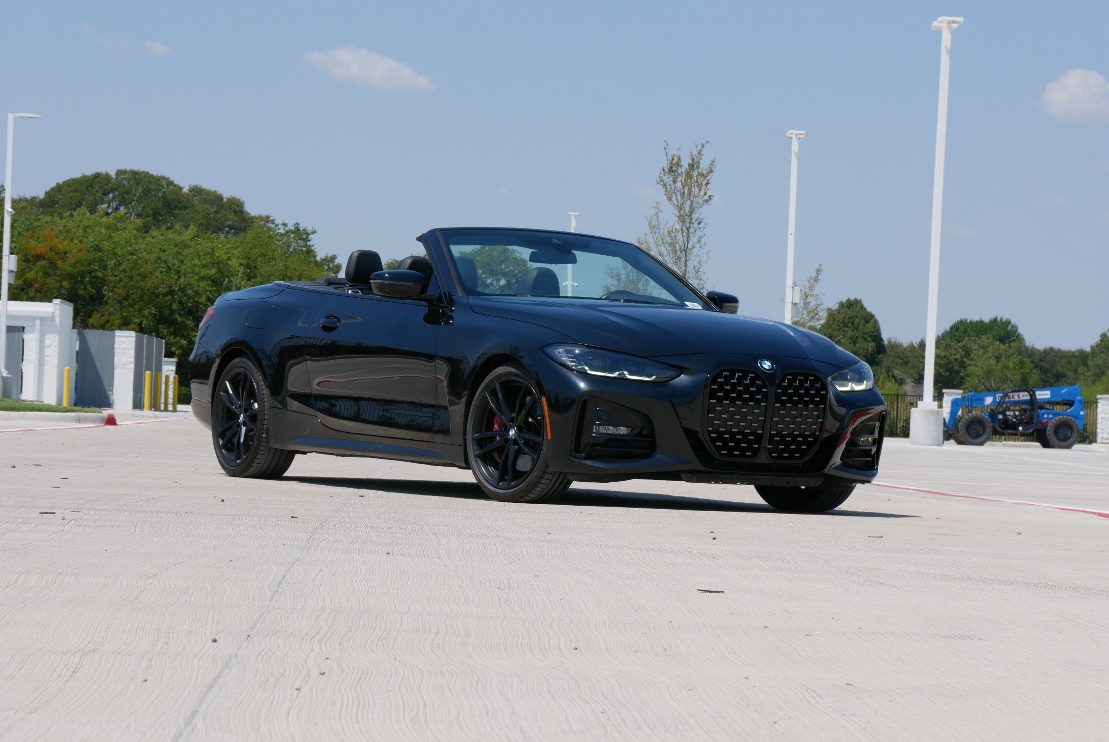 Certified 2023 BMW 430i Convertible w/ M Sport Package RWD image 2