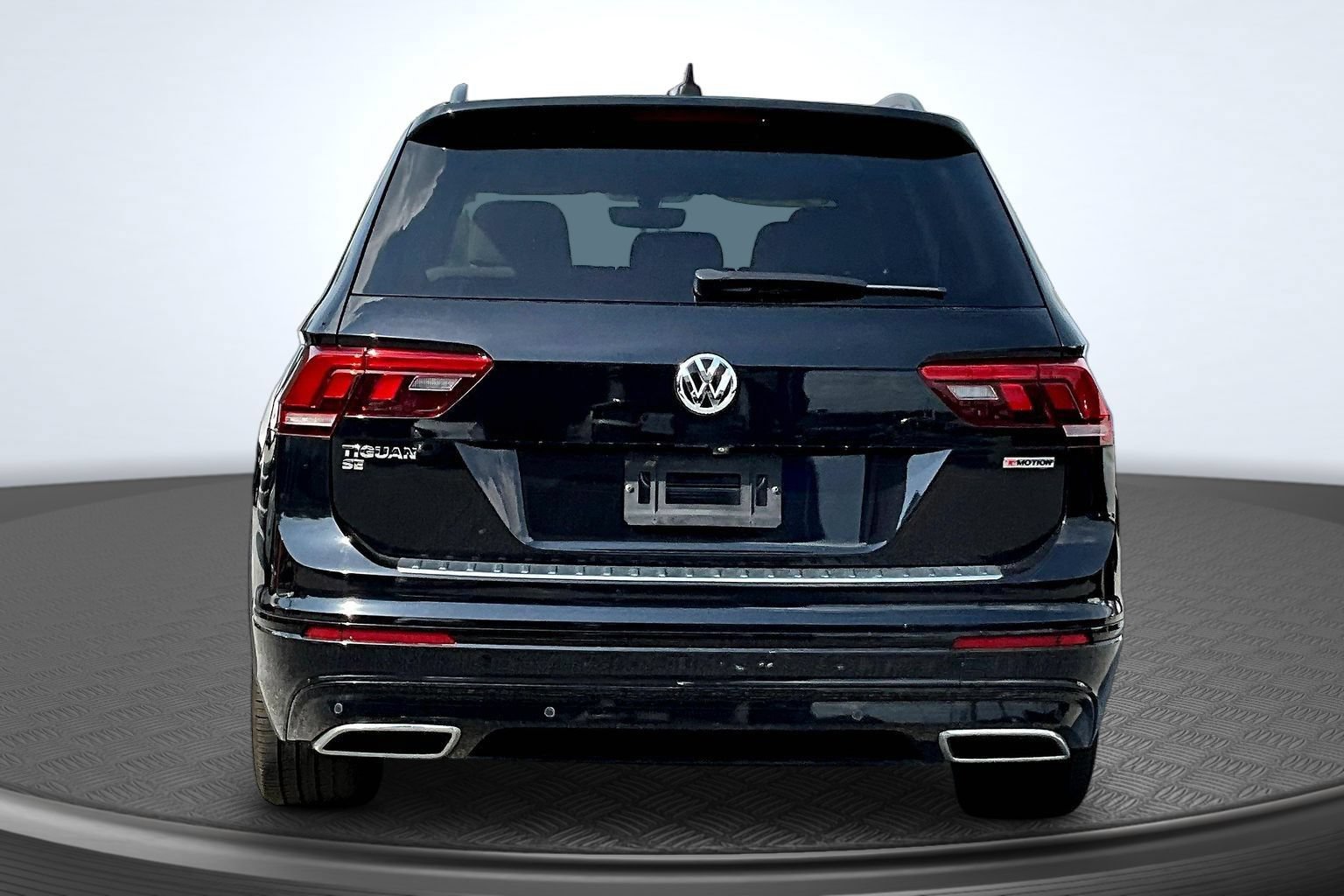 Used 2021 Volkswagen Tiguan SEL AWD/4WD image 6