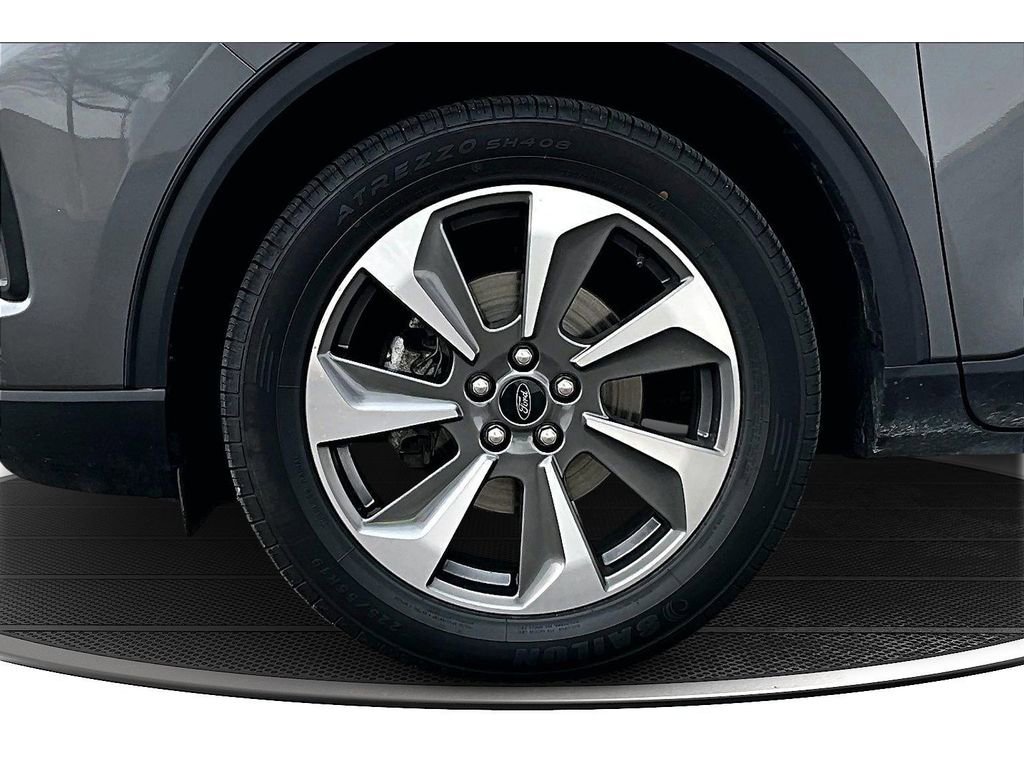 Used 2024 Ford Escape Platinum AWD/4WD image 10