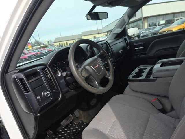 Used 2016 GMC Sierra 1500 2WD Crew Cab w/ Sierra Convenience Package image 16