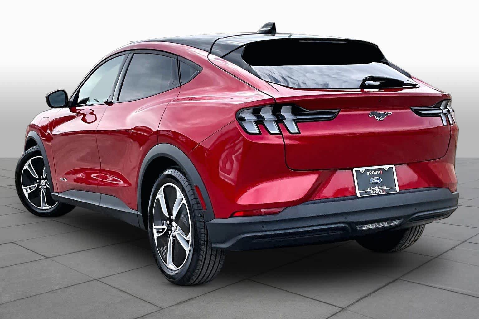 Used 2021 Ford Mustang Mach-E Select w/ Comfort/Appearance Package image 11