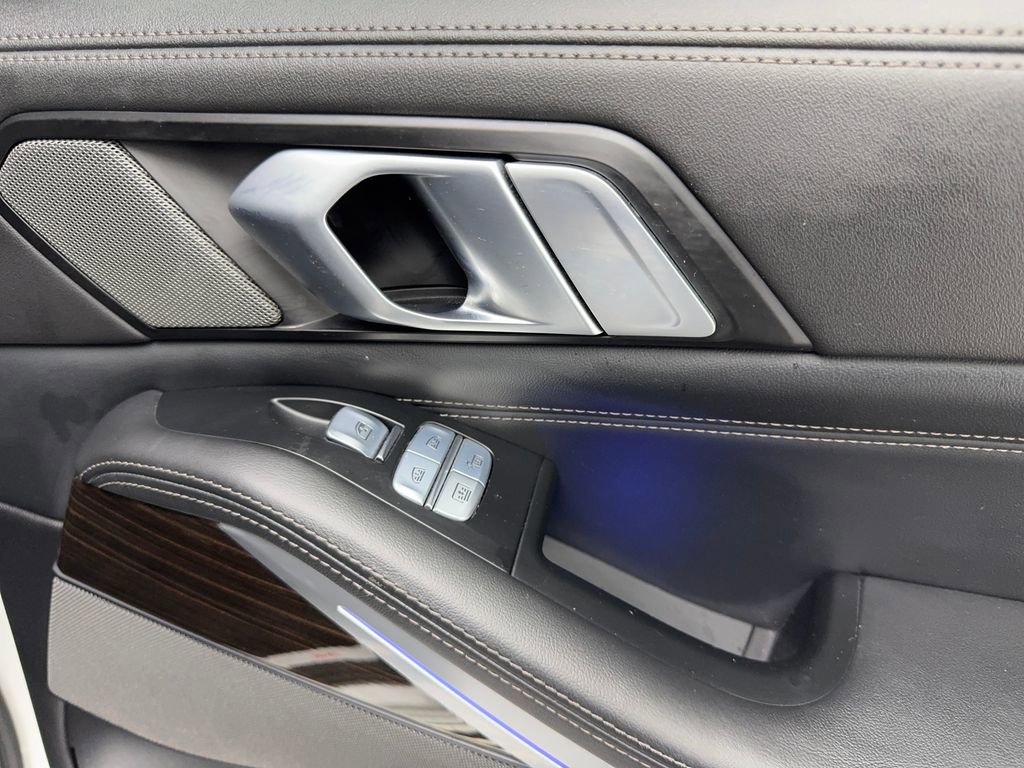 Used 2023 BMW X7 xDrive40i image 47