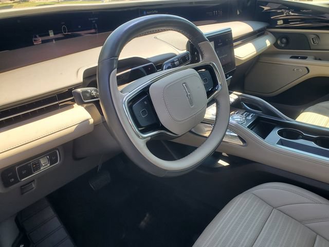 Certified 2024 Lincoln Nautilus Reserve w/ Equipment Group 202A AWD/4WD image 14