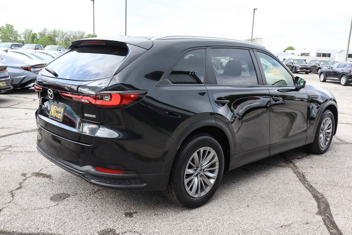 Used 2024 MAZDA CX-90 3.3 Turbo w/ Select Package image 4