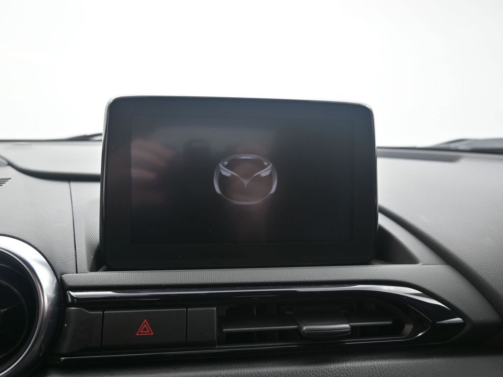 Used 2023 MAZDA MX-5 Miata Grand Touring image 9