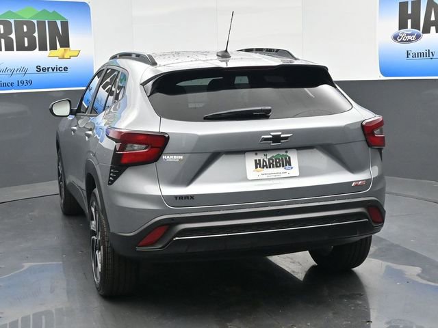 New 2026 Chevrolet Trax RS w/ Driver Confidence Package FWD image 4