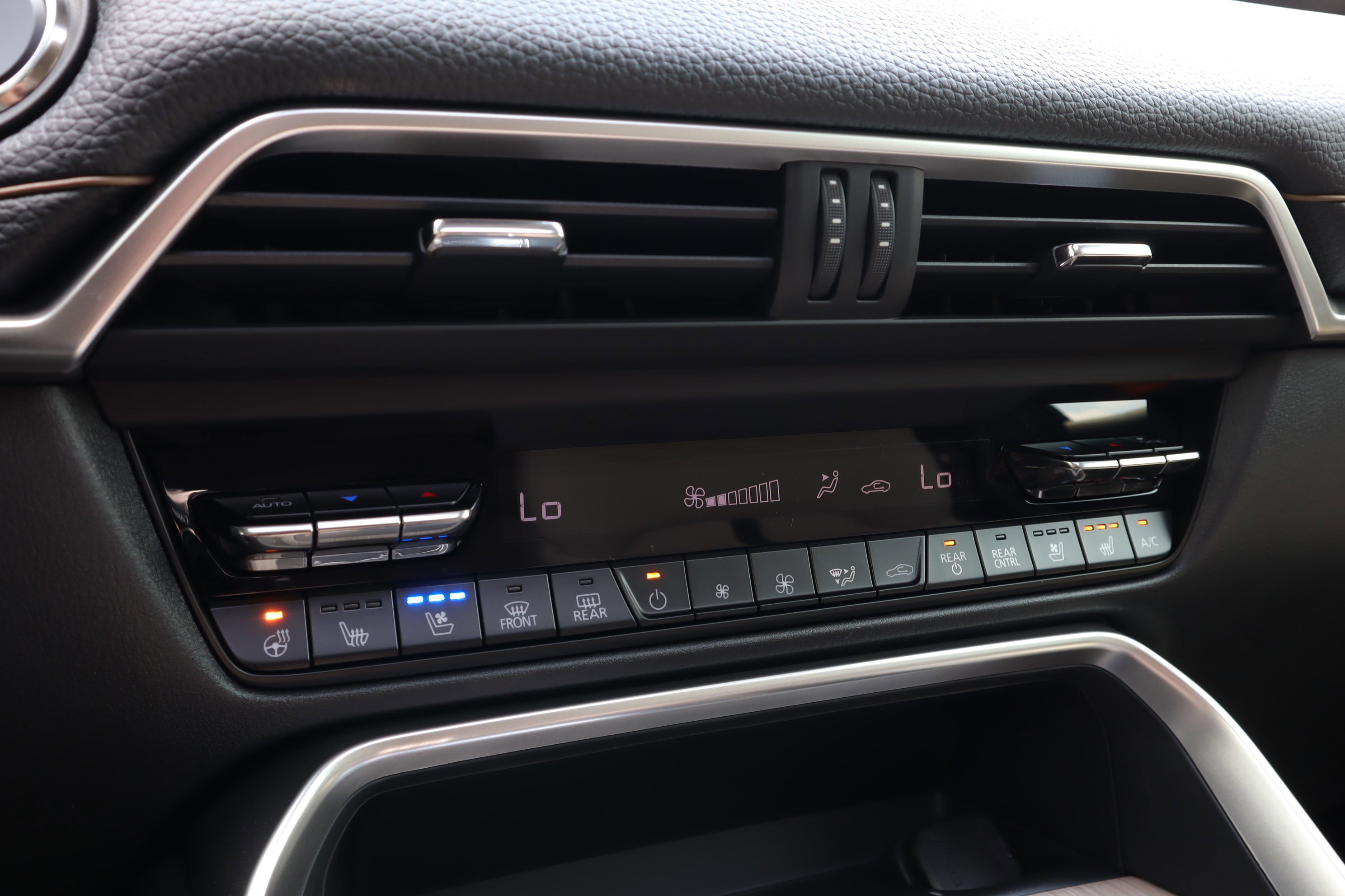 New 2026 MAZDA CX-90 3.3 Turbo w/ Preferred Package image 16