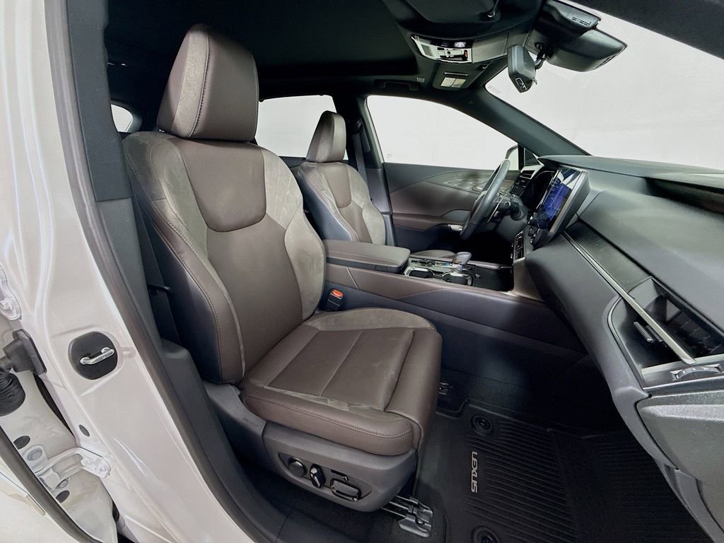 Certified 2023 Lexus RX 350 FWD w/ Cold Area Package image 30