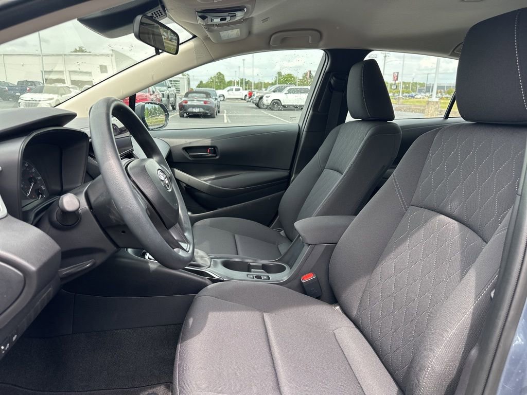 Certified 2025 Toyota Corolla LE FWD image 21