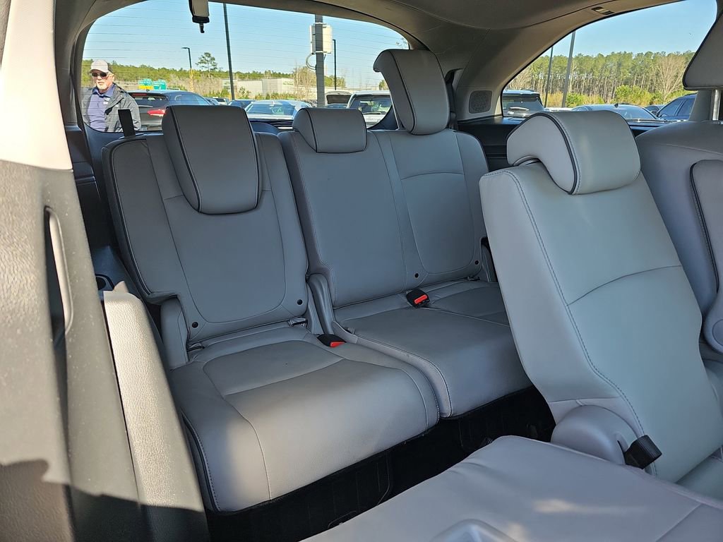 Used 2022 Honda Odyssey Elite image 15